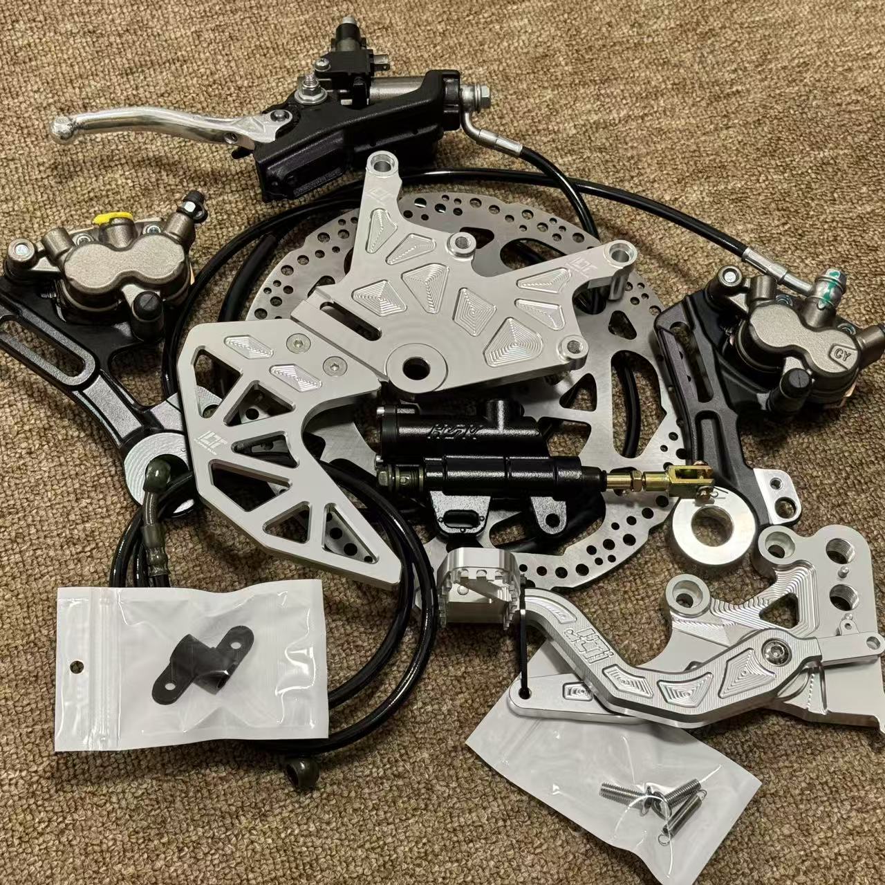 ชุดขายึดคาลิปเปอร์คู่สำหรับเบร - Brake Caliper บทวิจารณ์และราคา