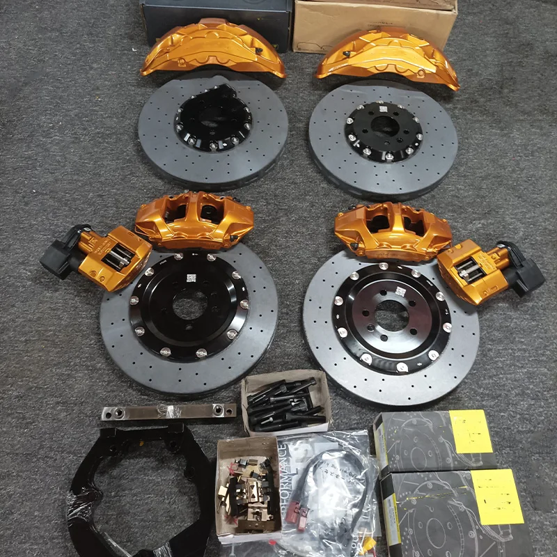 จานเบรกคาร์บอนเซรามิกน้ำหนักเบ - Brake Caliper บทวิจารณ์และราคา